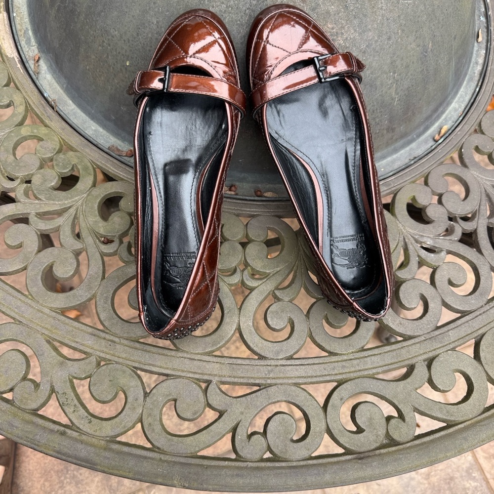 Burberry Metallic Brown Bronze Patent Leather Women’s Flats size 38 European